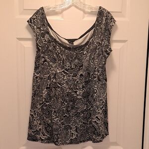 Elegant Black and White Paisley Women's Top